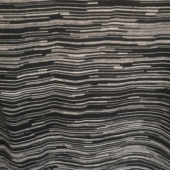 COZY NIKE HOODIE ALERT! Perfect for Fall & Spring! 100% Cotton - Picture 7 of 12